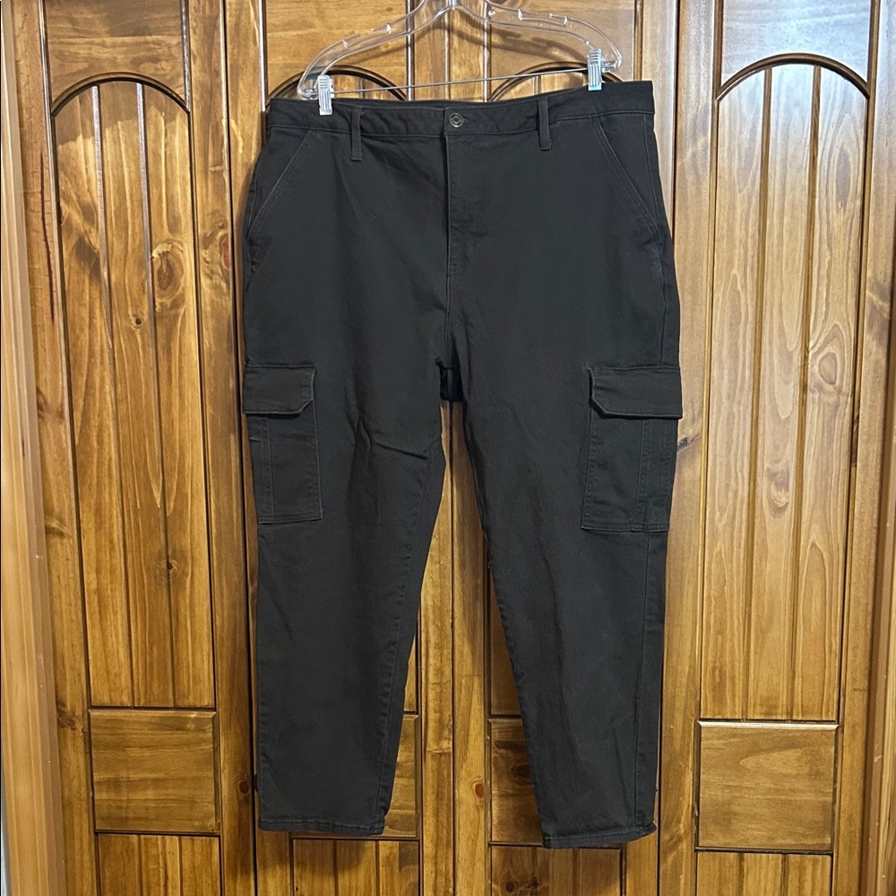 Terra & Sky Women's Dark Brown Straight Leg Cargo Jeans